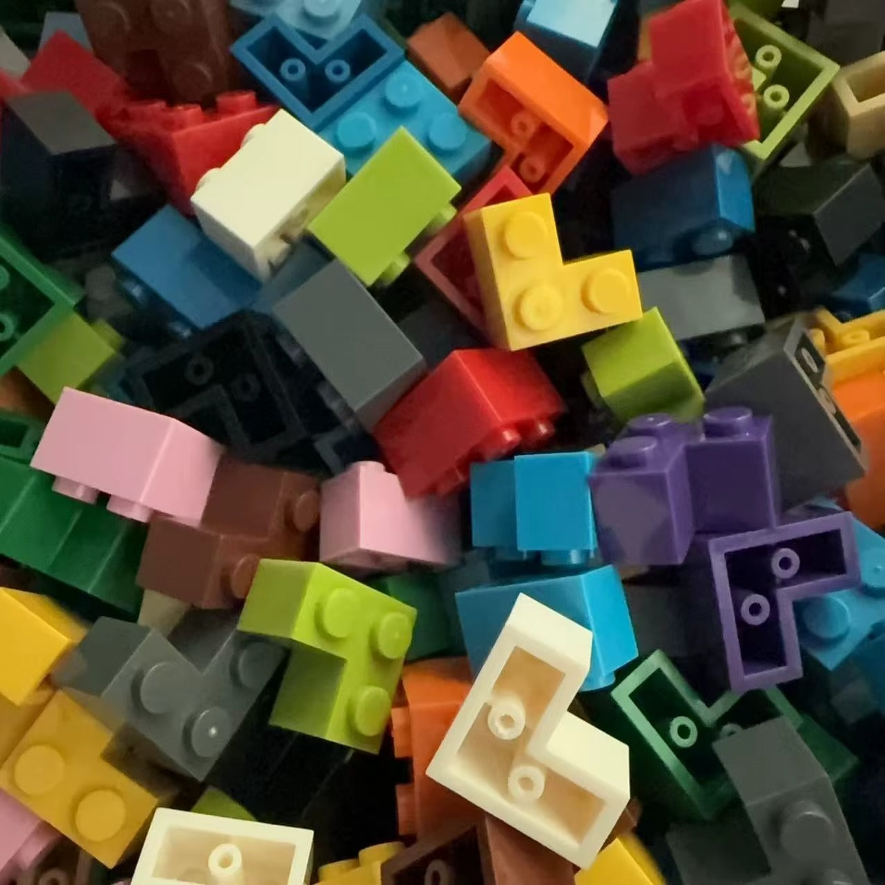 20PCS DIY Building Blocks Bricks Set – Educational Construction Toy Compatible with Major Brick Brands