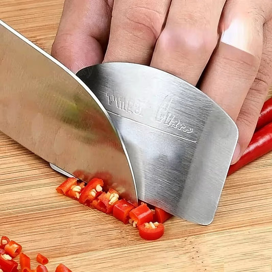 1PC Stainless Steel Finger Guard – Anti-Cut Safety Finger Protector with Anti-Slip Grip for Safe Kitchen Cutting, Slicing & Chopping