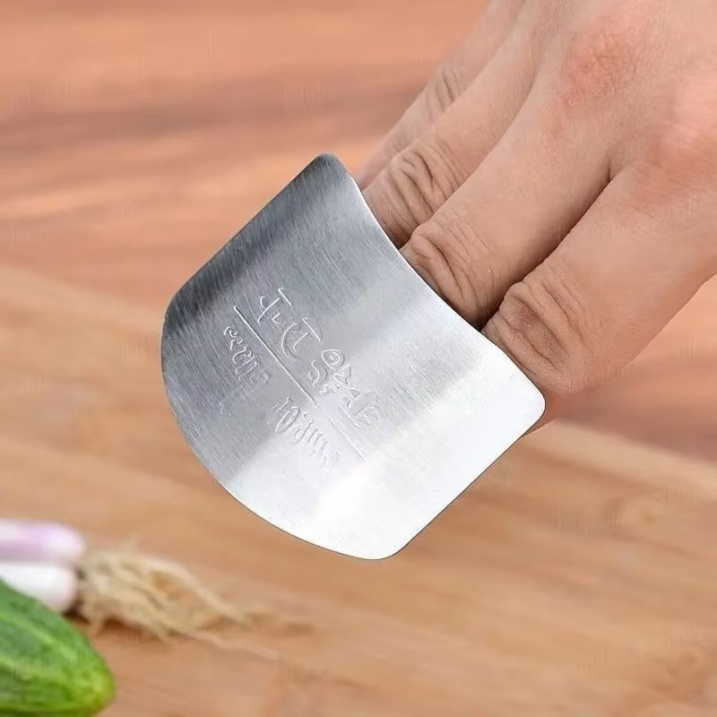 1PC Stainless Steel Finger Guard – Anti-Cut Safety Finger Protector with Anti-Slip Grip for Safe Kitchen Cutting, Slicing & Chopping